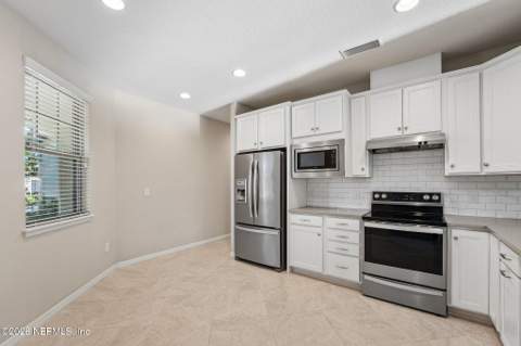 28 Forest Spring Drive, Ponte Vedra FL - photo 22 of 71