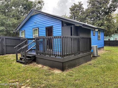 9109 Jasper Avenue, Jacksonville FL - photo 10 of 23