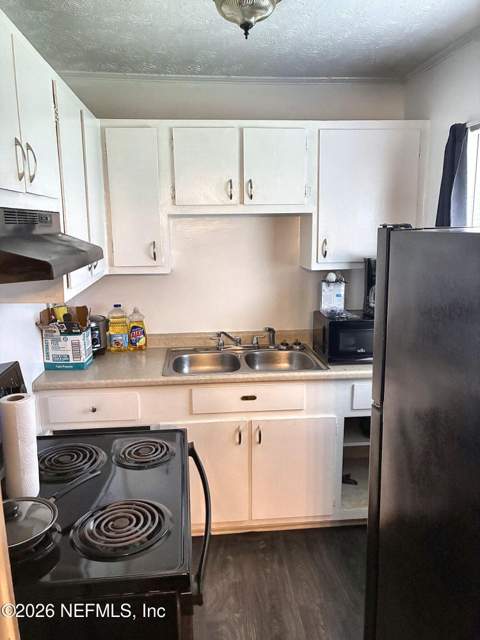 9109 Jasper Avenue, Jacksonville FL - photo 16 of 23