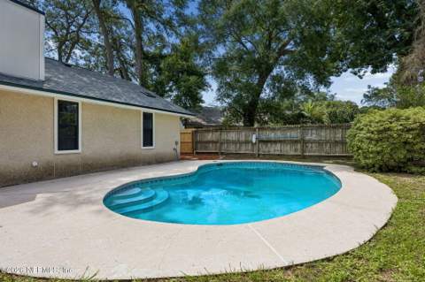 2628 Pirates Bay Drive, Fernandina Beach FL - photo 9 of 29
