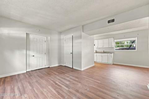 1627 Friar Road, Jacksonville FL - photo 6 of 35