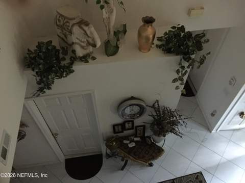 8913 Shindler Crossing Drive, Jacksonville FL - photo 7 of 21