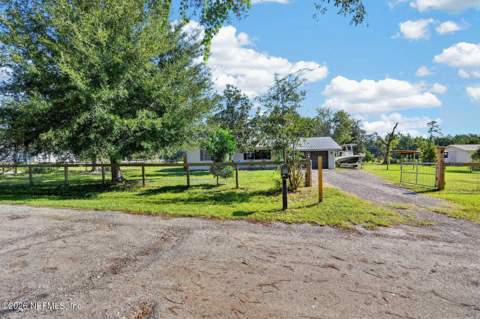 100 Old Spanish Bluff Road, East Palatka FL - photo 10 of 49