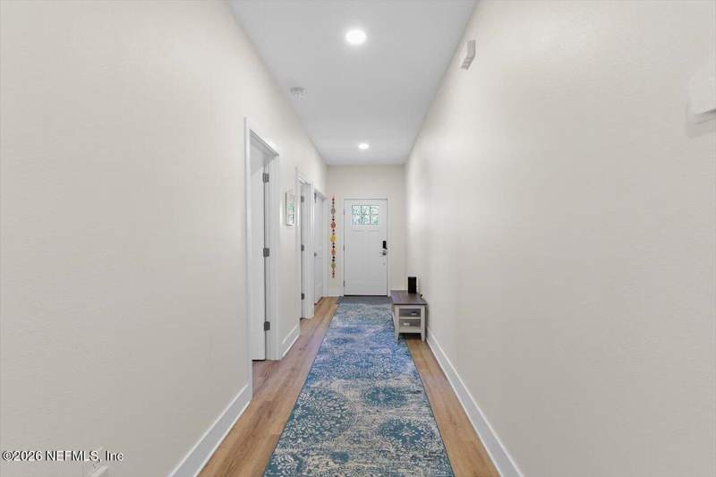 4 bedroom Single Family Residence at 4170 University Boulevard, Paly Paradise, Jacksonville — photo 2