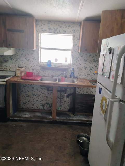 235 Herman Drive, Hawthorne FL - photo 8 of 41