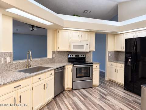 3503 Uphill Terrace, Jacksonville FL - photo 8 of 30