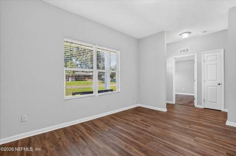 6121 Judy Drive, Jacksonville FL - photo 11 of 47