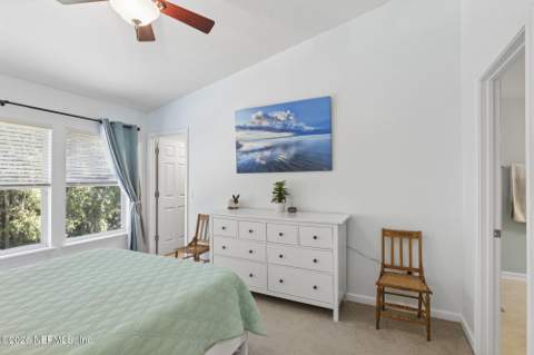 6975 Roundleaf Drive, Jacksonville FL - photo 21 of 47
