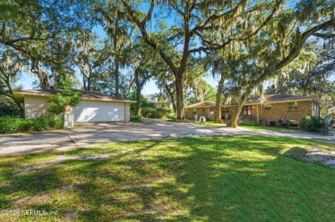 4334 Monument Road, Jacksonville FL - photo 11 of 36