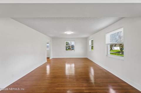 10206 N Shoreview, Jacksonville FL - photo 13 of 49