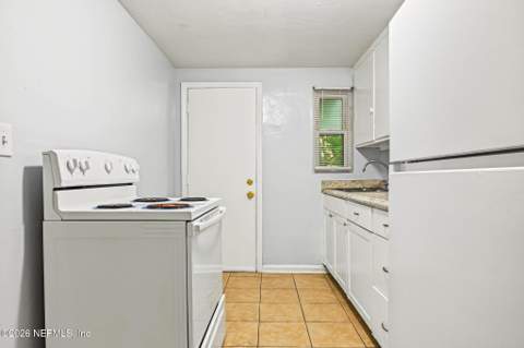 2110 Brooklyn Road, Jacksonville FL - photo 7 of 24