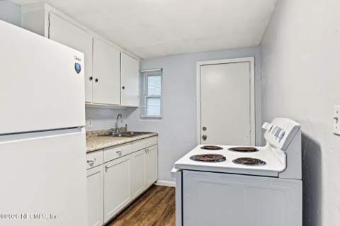 2110 Brooklyn Road, Jacksonville FL - photo 17 of 24
