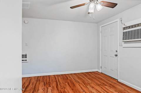 2114 Brooklyn Road, Jacksonville FL - photo 10 of 24