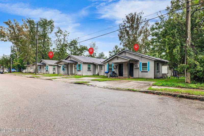 4 bedroom Duplex at 2118 Brooklyn Road, Estates At Aloma Woods Ph 3, Jacksonville — photo 4