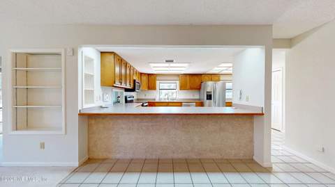 1028 Lake Asbury Drive, Green Cove Springs FL - photo 19 of 48