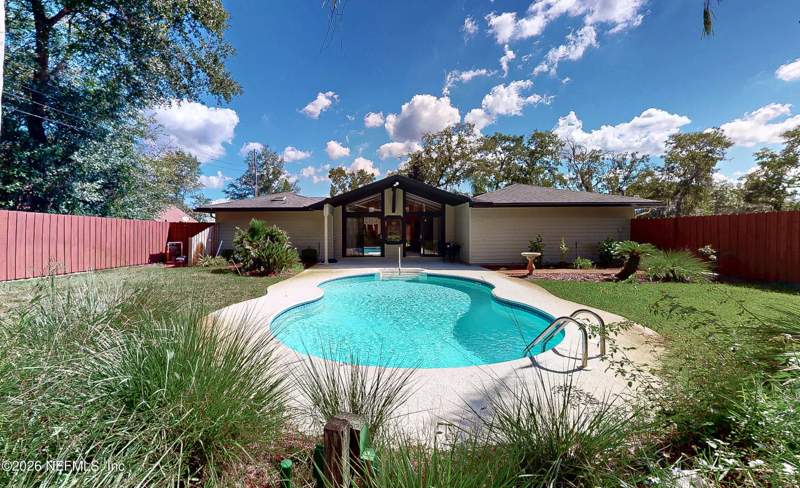 4 bedroom Single Family Residence at 1028 Lake Asbury Drive, Lake Asbury, Green Cove Springs — photo 2