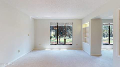 1028 Lake Asbury Drive, Green Cove Springs FL - photo 13 of 48
