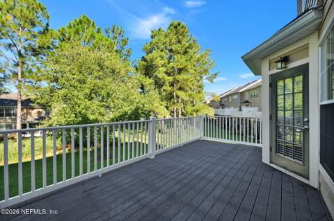 4274 Studio Park Avenue, Jacksonville FL - photo 7 of 48