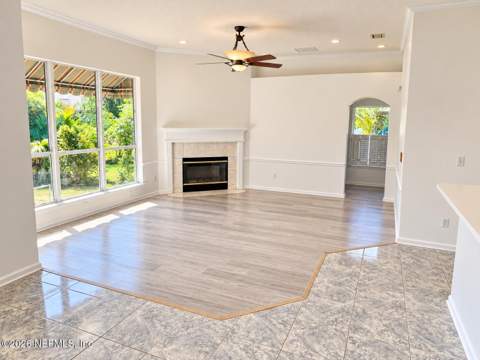 9278 Hawks Run Lane, Jacksonville FL - photo 10 of 22