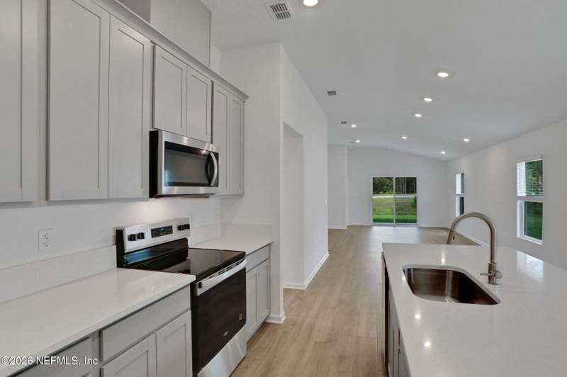 3 bedroom Single Family Residence at 2951 Laurel Falls Drive, Anabelle Island, Green Cove Springs — photo 4