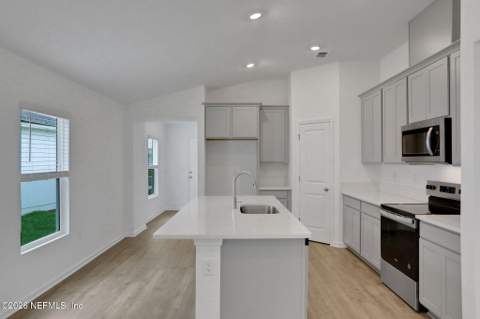 2951 Laurel Falls Drive, Green Cove Springs FL - photo 8 of 30