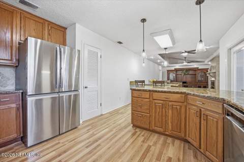 6842 Estrada Road, Jacksonville FL - photo 13 of 40