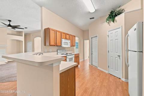 10899 Hamilton Downs Court, Jacksonville FL - photo 17 of 33