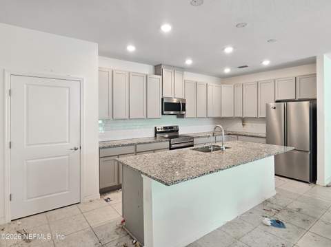 10025 Hennessey Avenue, Hastings FL - photo 7 of 24