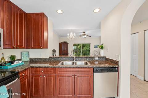 9745 Touchton Road #1230, Jacksonville FL - photo 18 of 71