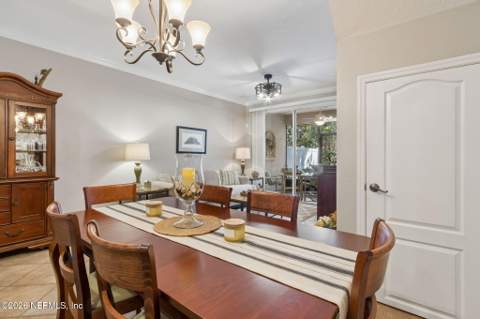 6178 Bartram Village Drive, Jacksonville FL - photo 14 of 110