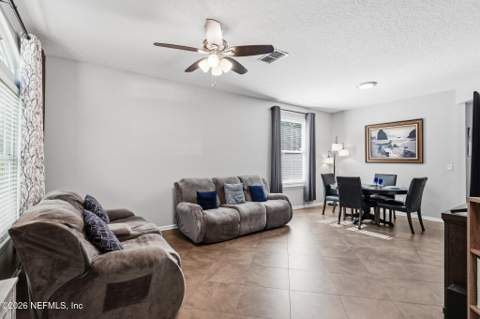 804 Bellshire Drive, Orange Park FL - photo 16 of 64