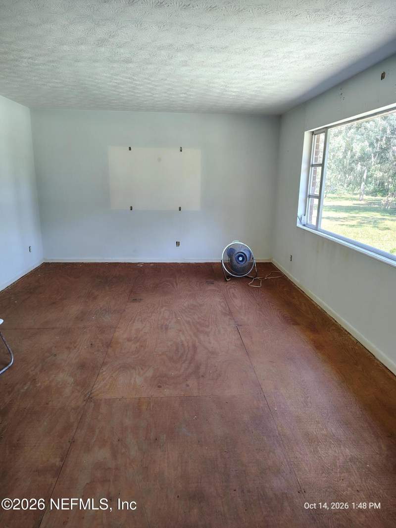 3 bedroom Single Family Residence at 677 Lake Asbury Drive, Lake Asbury, Green Cove Springs — photo 5