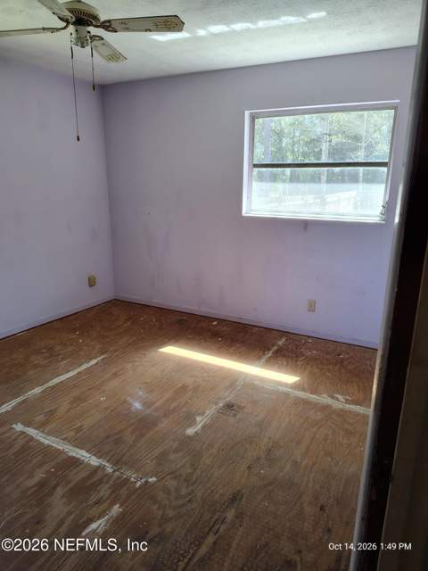 677 Lake Asbury Drive, Green Cove Springs FL - photo 14 of 17