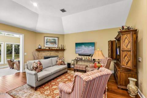 8109 Seven Mile Drive, Ponte Vedra Beach FL - photo 10 of 55