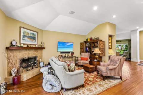 8109 Seven Mile Drive, Ponte Vedra Beach FL - photo 11 of 55