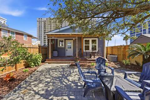 1316 1st Street, Jacksonville Beach FL - photo 7 of 38