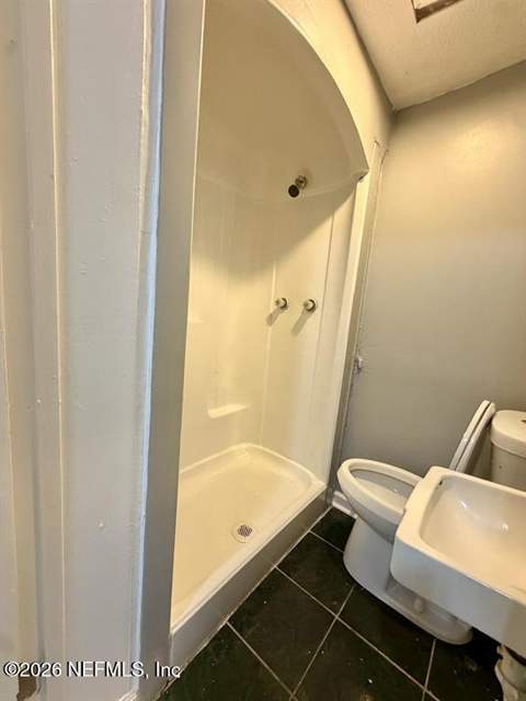 9117 Lingard Avenue, Jacksonville FL - photo 24 of 30
