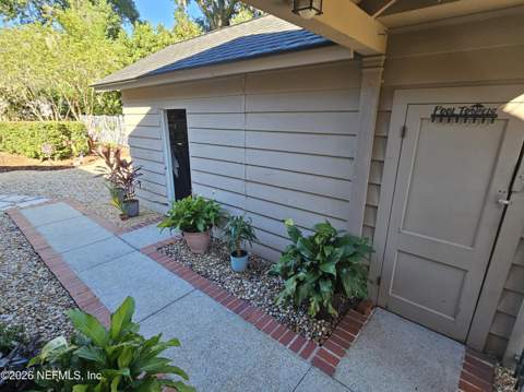 1237 Greenridge Road, Jacksonville FL - photo 10 of 18