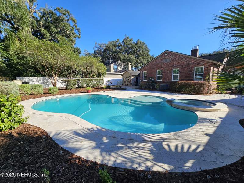 2 bedroom Single Family Residence at 1237 Greenridge Road, Colonial Manor, Jacksonville — photo 2
