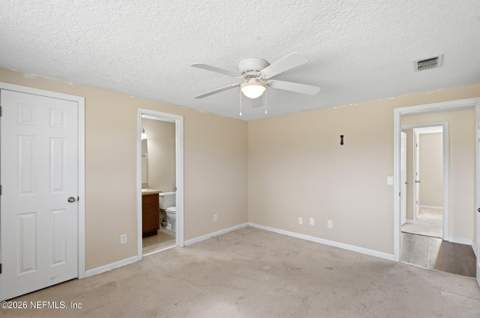 4235 Timberlake Drive, Jacksonville FL - photo 10 of 24