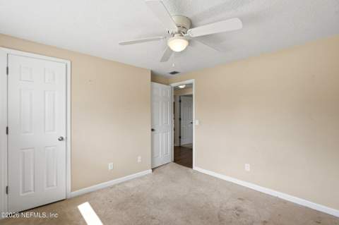 4235 Timberlake Drive, Jacksonville FL - photo 15 of 24