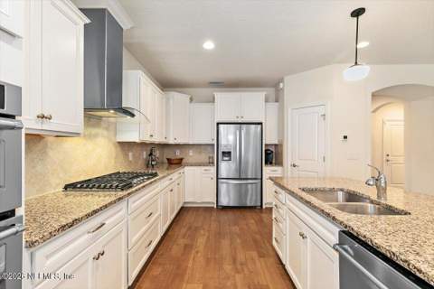 109 Broomsedge Circle, St. Augustine FL - photo 13 of 38