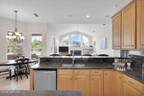 13925 White Heron Place, Jacksonville FL - photo 15 of 84
