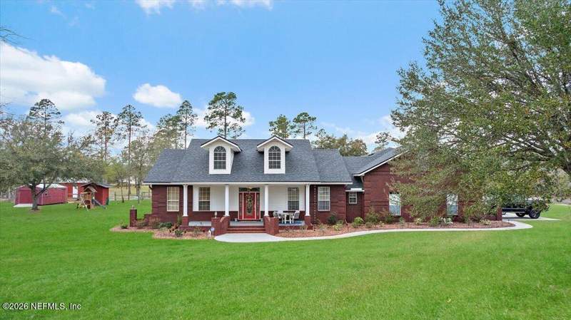 4 bedroom Single Family Residence at 14394 Bob Burnsed Road, Glen St Mary, Glen St. Mary — photo 2