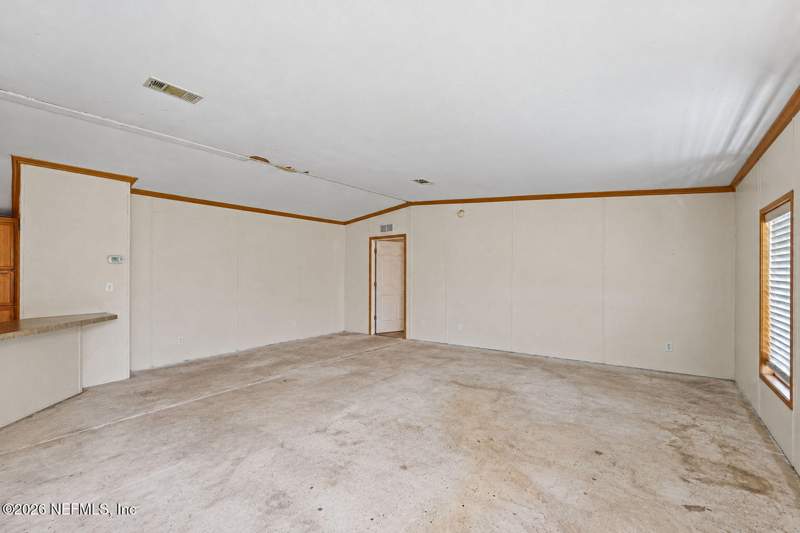 4 bedroom Manufactured Home at 621 Bardin Road, Palatka, Palatka — photo 3