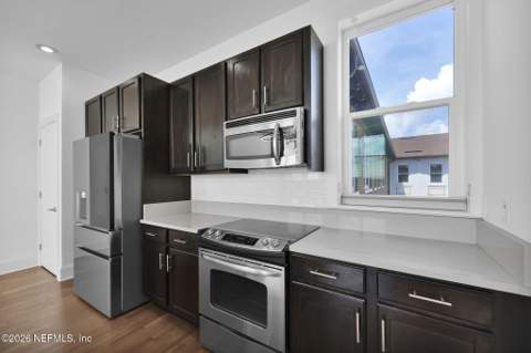 2525 College Street #1305, Jacksonville FL - photo 7 of 32