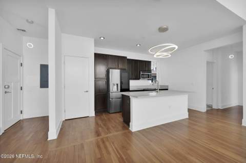 2525 College Street #1305, Jacksonville FL - photo 8 of 32