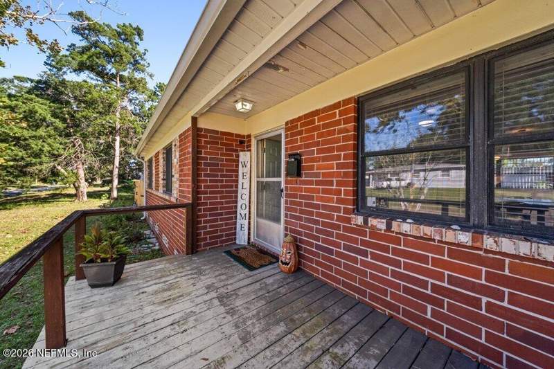 3 bedroom Single Family Residence at 6934 Mayapple Road, Arlington Hills, Jacksonville — photo 3
