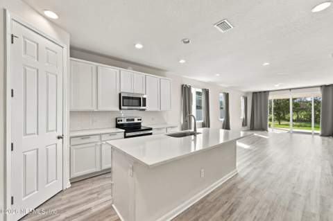 5144 Sawmill Point Way, Jacksonville FL - photo 11 of 41
