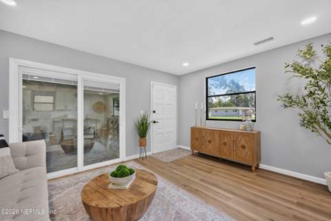 6564 Todd Road, Jacksonville FL - photo 12 of 37